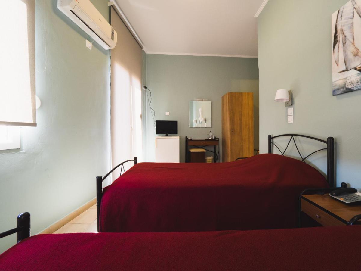 כיוס Filoxenia Hotel מראה חיצוני תמונה